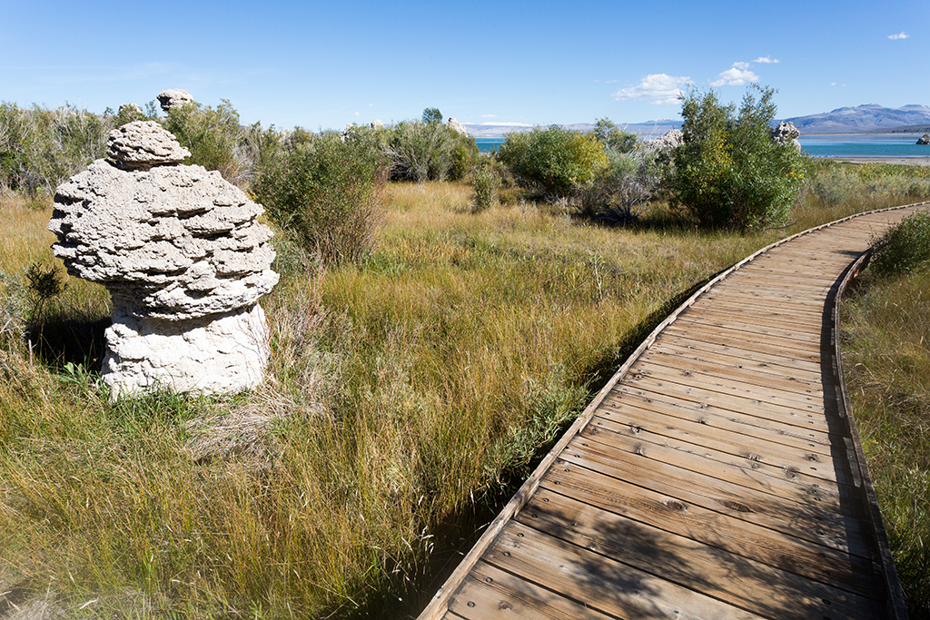 09-30 - 04.jpg - Mono Lake